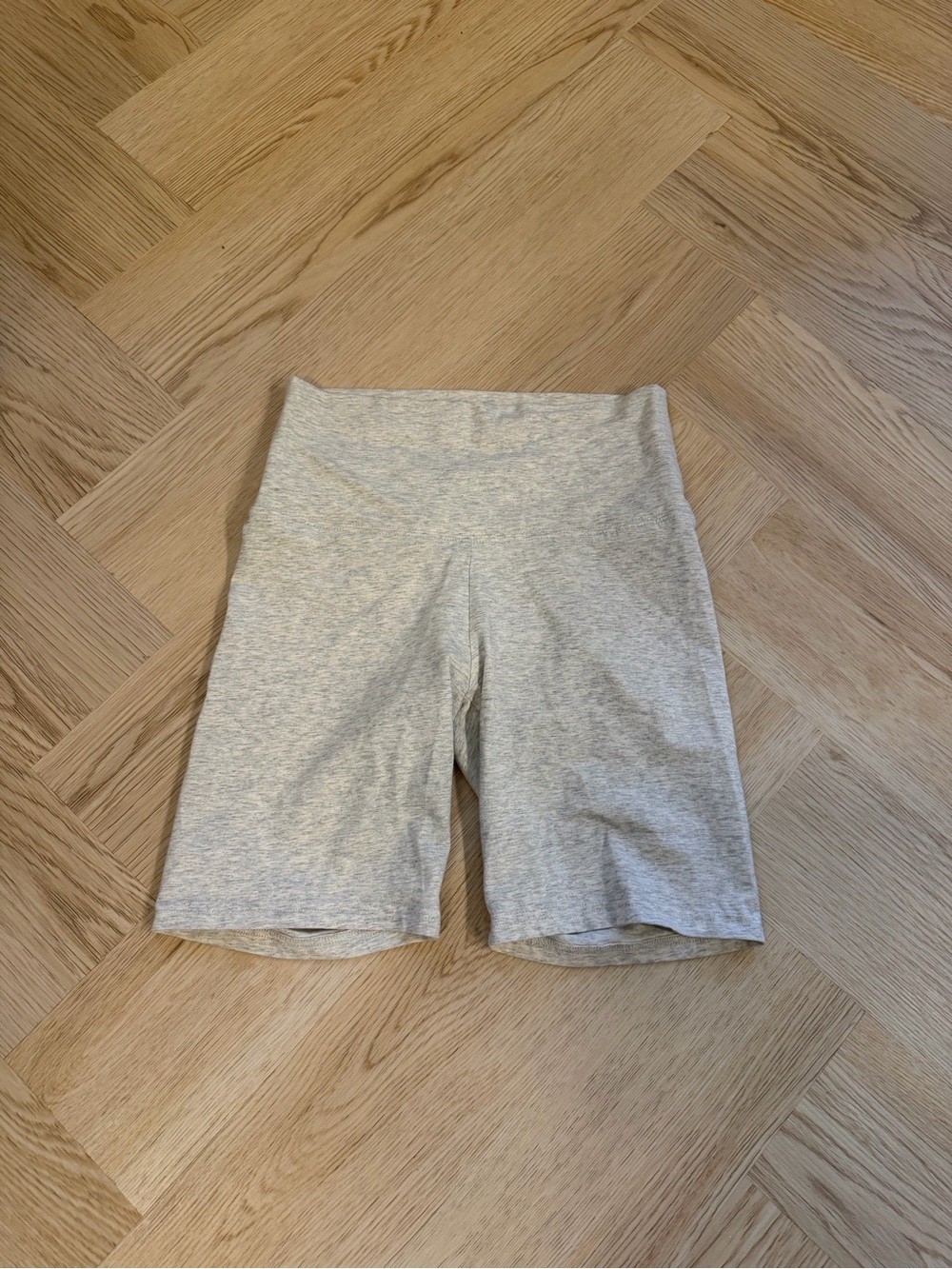 TNA Heather Gray Bike Shorts - Picture 2 of 3
